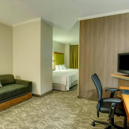 Springhill Suites By Marriott Lawrence Downtown Exteriér fotografie
