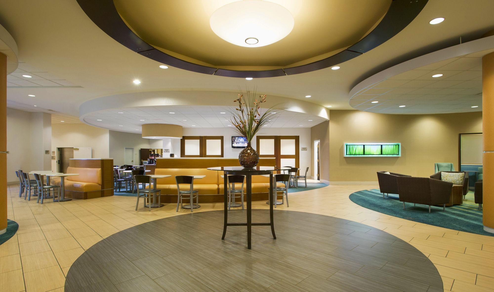 Springhill Suites By Marriott Lawrence Downtown Exteriér fotografie